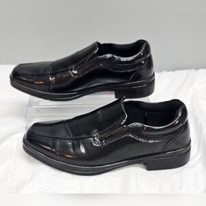DEER STAGS Boys Wise Black Loafer Size 4 NEW Dress Shoes